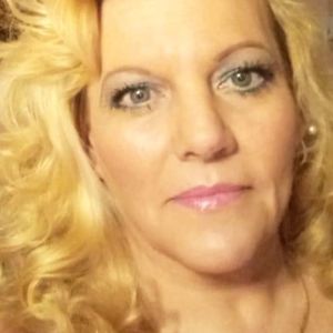 Meet your Posher, Annette